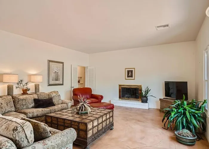 Casas Adobes With A Salt Water Pool Holiday home Tucson